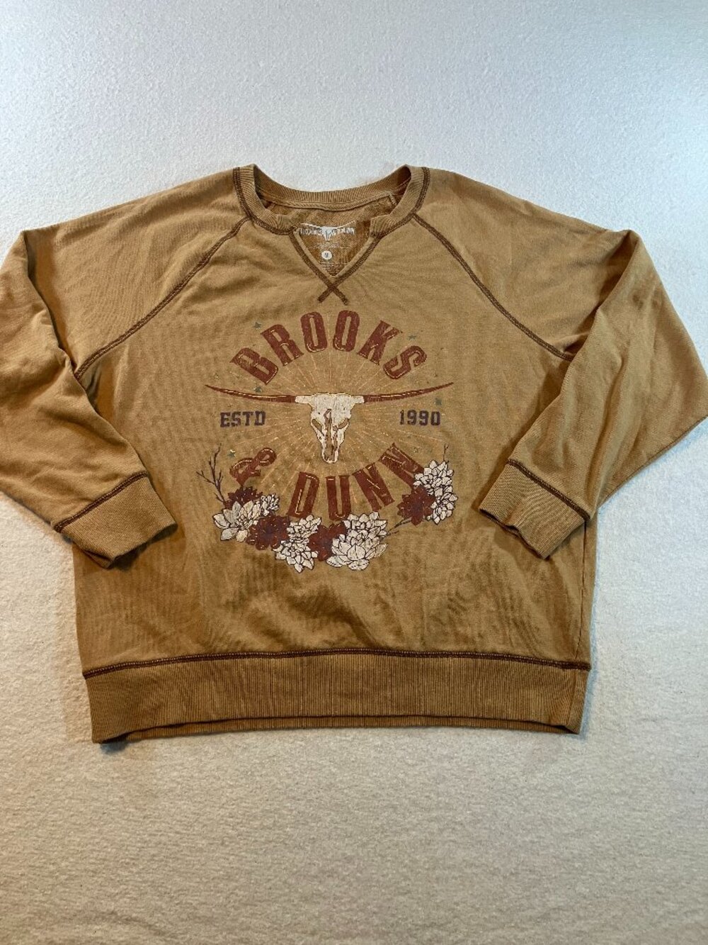Brooks & Dunn‎ Est. 1990 Steer Skull Floral Graphic Sweatshirt Women's Size M